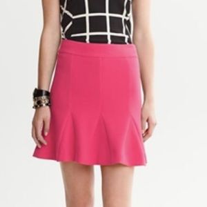 Banana Republic Tulip Skirt - Size 14